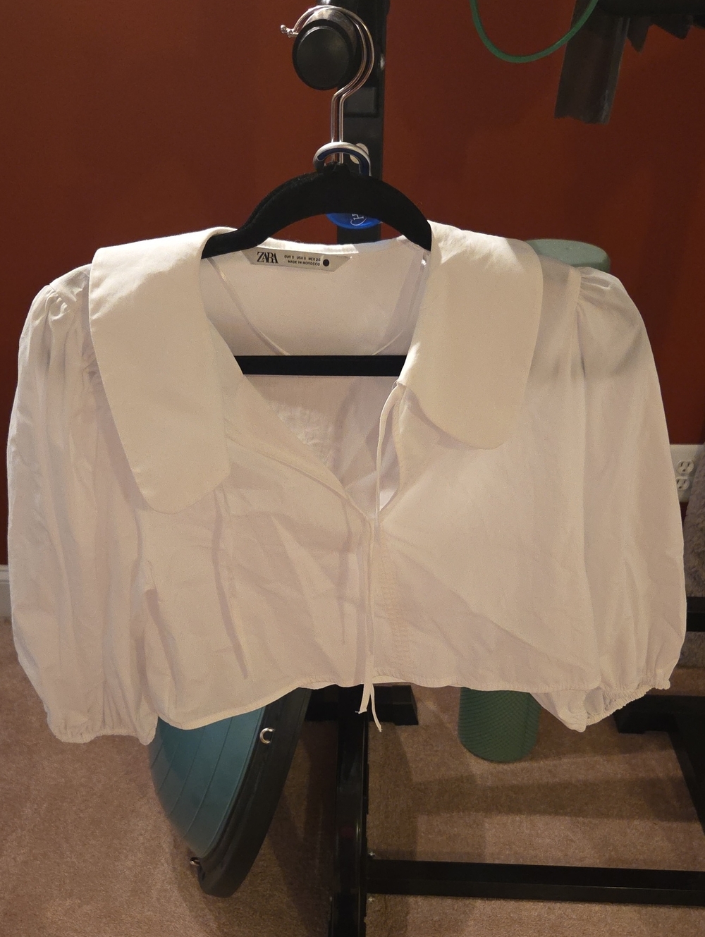 Zara White Cropped Puff Sleeve Top with Peter Pan Collar